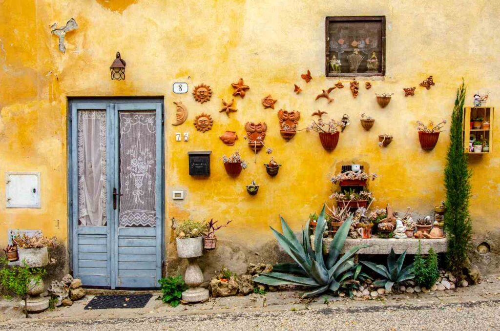 Casa na Toscana para ilustrar artigo sobre o período de Sol em Câncer